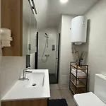 Family Zemlinsi 2 Apartman