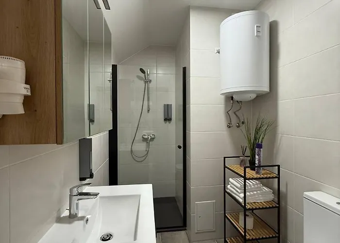 Family Zemlinsi 2 Apartman *